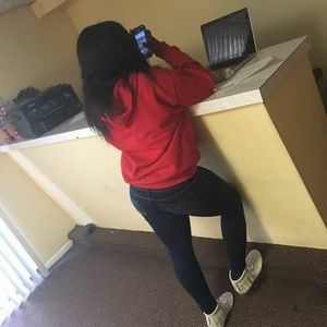 Meet your Posher, Dessie